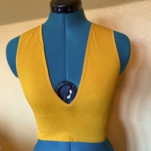 Out from Under Hailey Seamless Plunging Bra Top